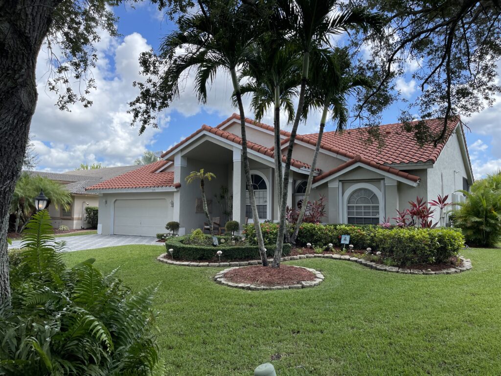 Residential-landscaping-near-FL